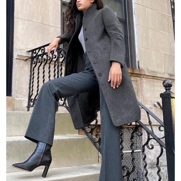 WILFRED • Aritzia Dark Grey/Charcoal Cocoon Wool-Cashmere Trench Coat - Picture 15 of 16